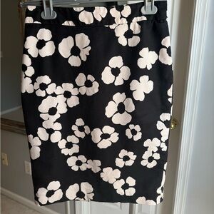 LOFT Floral Black and White Skirt, black/white, size 2